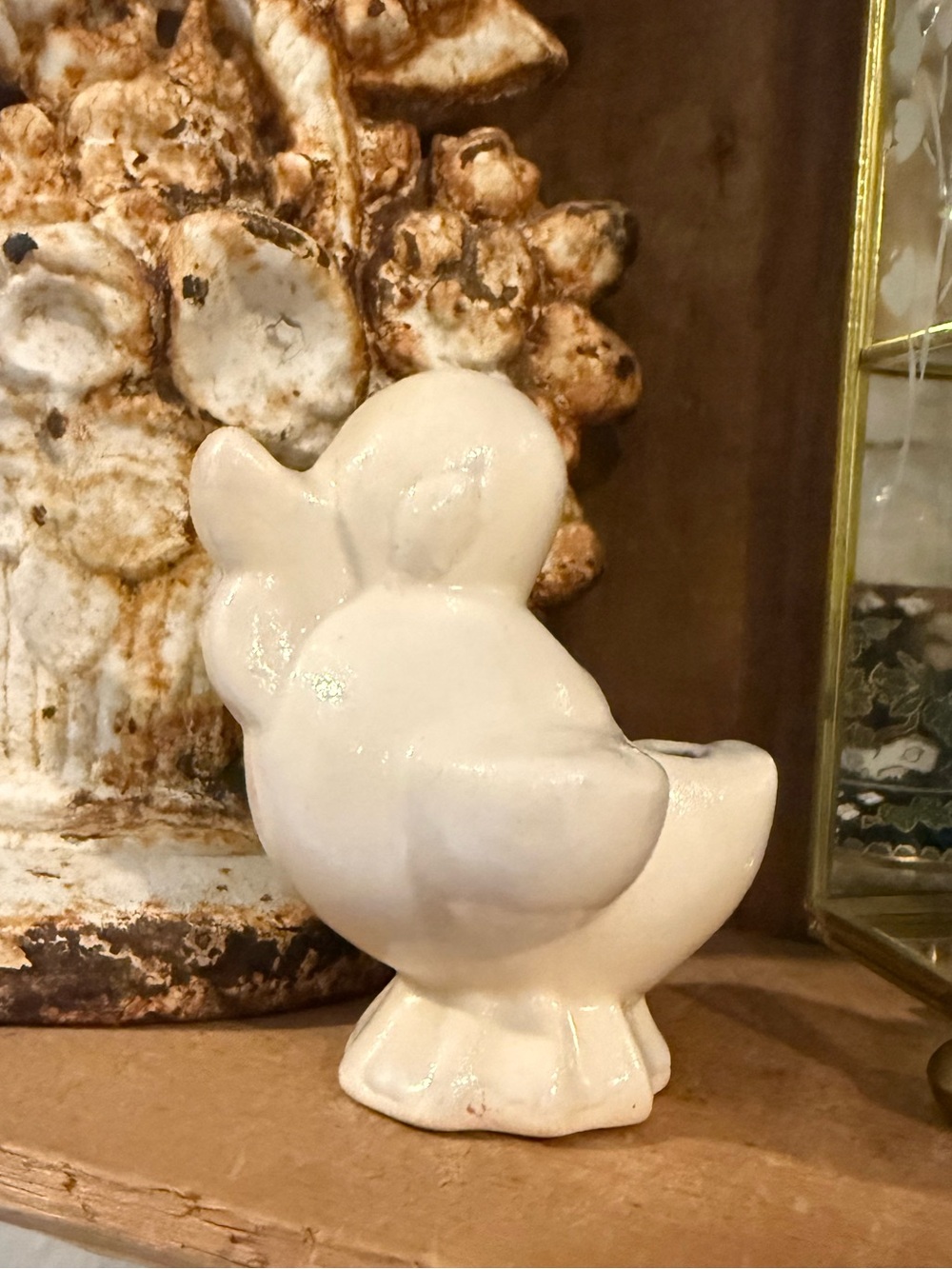 Miniature Vintage Ceramic Duck Planter in Cream - Decorative Home Accent - Picture 12 of 12